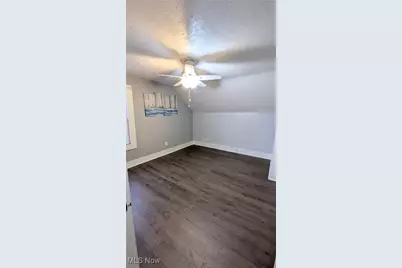 689 Kling Street, Akron, OH 44311 - Photo 19