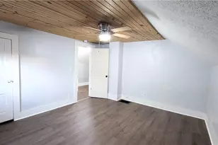 689 Kling St, Akron, OH 44311 - Photo 13