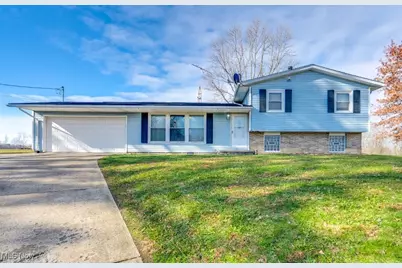 5049 Ridgeport Avenue SE, Minerva, OH 44657 - Photo 1