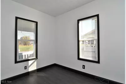1321 W 10th Street, Lorain, OH 44052 - Photo 11