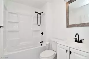 1321 W 10th St, Lorain, OH 44052 - Photo 29