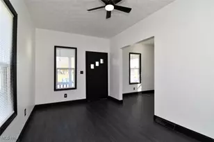 1321 W 10th St, Lorain, OH 44052 - Photo 9