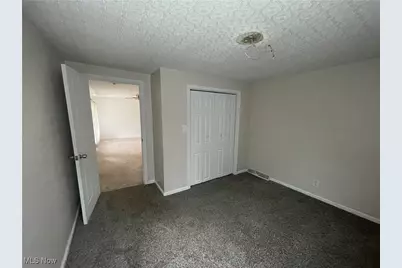 6161 Lily Lane SE, Amsterdam, OH 43903 - Photo 7