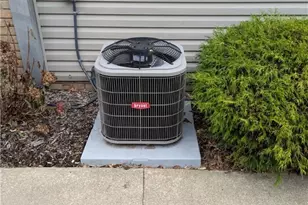 1563 Cambridge Ave SW, North Canton, OH 44709 - Photo 27