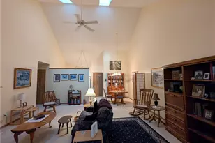 1563 Cambridge Ave SW, North Canton, OH 44709 - Photo 7