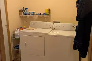 1563 Cambridge Ave SW, North Canton, OH 44709 - Photo 13