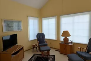 1563 Cambridge Ave SW, North Canton, OH 44709 - Photo 5