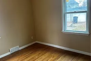 1538 E 173rd St, Loveland, OH 44110 - Photo 5