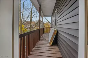 286 Alhambra Way, Akron, OH 44302 - Photo 9