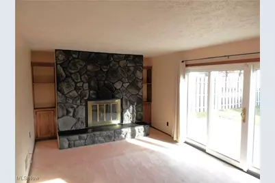 30054 Robert Street, Wickliffe, OH 44092 - Photo 11