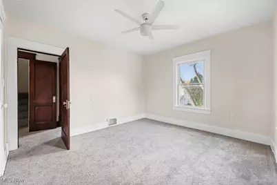 111 Akers Avenue, Akron, OH 44312 - Photo 23