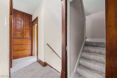 111 Akers Avenue, Akron, OH 44312 - Photo 17