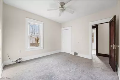 111 Akers Avenue, Akron, OH 44312 - Photo 25