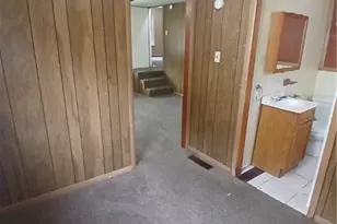 142 N Bridge St, Struthers, OH 44471 - Photo 13