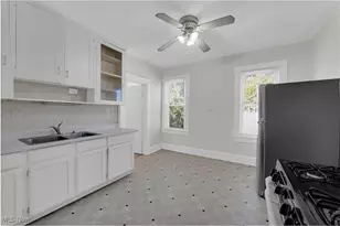 20101 Tracy Ave, Euclid, OH 44123 - Photo 7