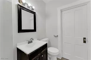 20101 Tracy Ave, Euclid, OH 44123 - Photo 11