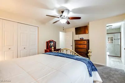 8876 Blitzen Road NW, North Canton, OH 44720 - Photo 19