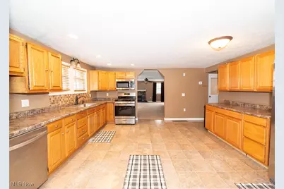 1549 Ridge Road NE, New Philadelphia, OH 44663 - Photo 17