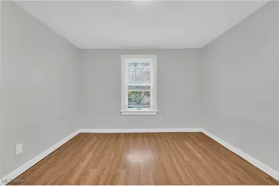 485 E Archwood Avenue, Akron, OH 44301 - Photo 17