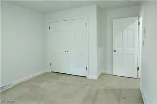 6152 Southern Hills Ct, Canfield, OH 44406 - Photo 25