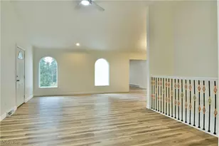 6152 Southern Hills Ct, Canfield, OH 44406 - Photo 9