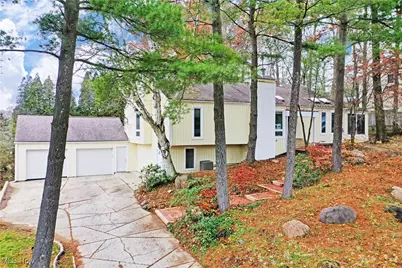 6152 Southern Hills Court, Canfield, OH 44406 - Photo 5