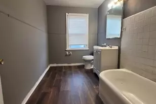 18225 Landseer Rd, Loveland, OH 44119 - Photo 3