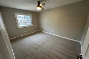 5589 Marine, Mentor on the Lake, OH 44060 - Photo 21