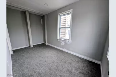 1292 W 67th Street, Loveland, OH 44102 - Photo 9