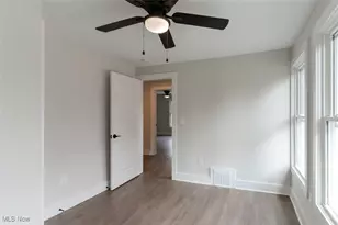 1464 E 123 St, Loveland, OH 44106 - Photo 19