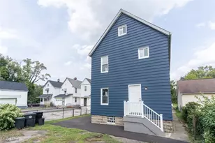 1464 E 123 St, Loveland, OH 44106 - Photo 3