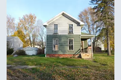 386 Washington Street, Conneaut, OH 44030 - Photo 1