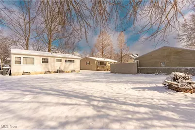1092 Sutherland Avenue, Akron, OH 44314 - Photo 35