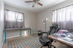 1092 Sutherland Ave, Akron, OH 44314 - Photo 15