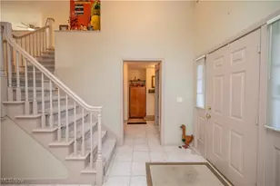 8550 Ivy Hills Dr, Poland, OH 44514 - Photo 15