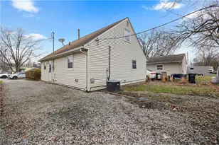 167 Clinton Ave, Elyria, OH 44035 - Photo 25