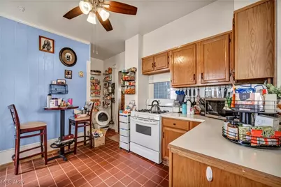 2205 Grandview Avenue, Cleveland Heights, OH 44106 - Photo 13