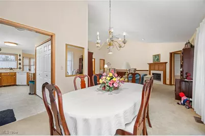 668 Sally Circle #45, Wadsworth, OH 44281 - Photo 7