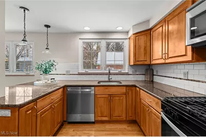 2616 Kerwick Road, University Heights, OH 44118 - Photo 19