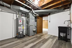 2253 Tyro Ave, Akron, OH 44305 - Photo 31