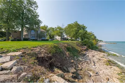 4502 Edgewater Drive, Sheffield Lake, OH 44054 - Photo 37