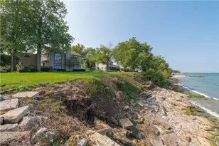 4502 Edgewater Dr, Sheffield Lake, OH 44054 - Photo 37