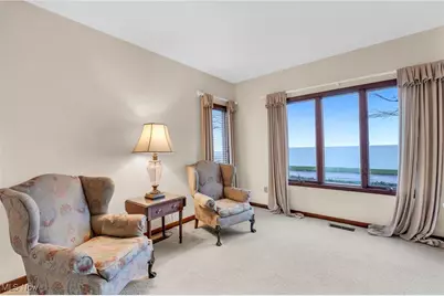 4502 Edgewater Drive, Sheffield Lake, OH 44054 - Photo 9