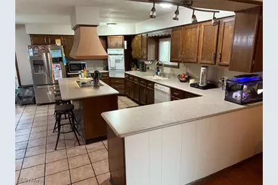 10719 Johnnycake Ridge Road, Painesville, OH 44077 - Photo 5