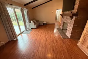 10719 Johnnycake Ridge Rd, Painesville, OH 44077 - Photo 3