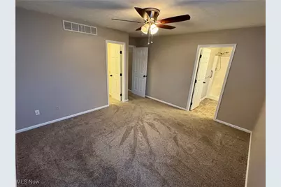 118 Carrington Court, Elyria, OH 44035 - Photo 17