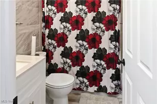 354 Ewing Rd, Youngstown, OH 44512 - Photo 29