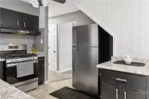 354 Ewing Rd, Youngstown, OH 44512 - Photo 15