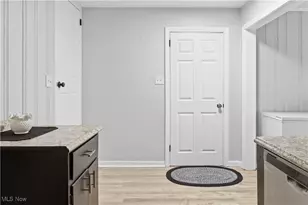 354 Ewing Rd, Youngstown, OH 44512 - Photo 23