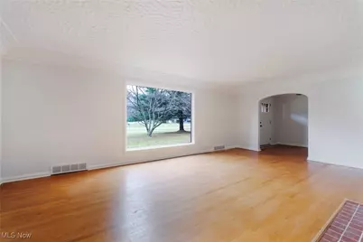 5025 Lockwood Boulevard, Youngstown, OH 44511 - Photo 11